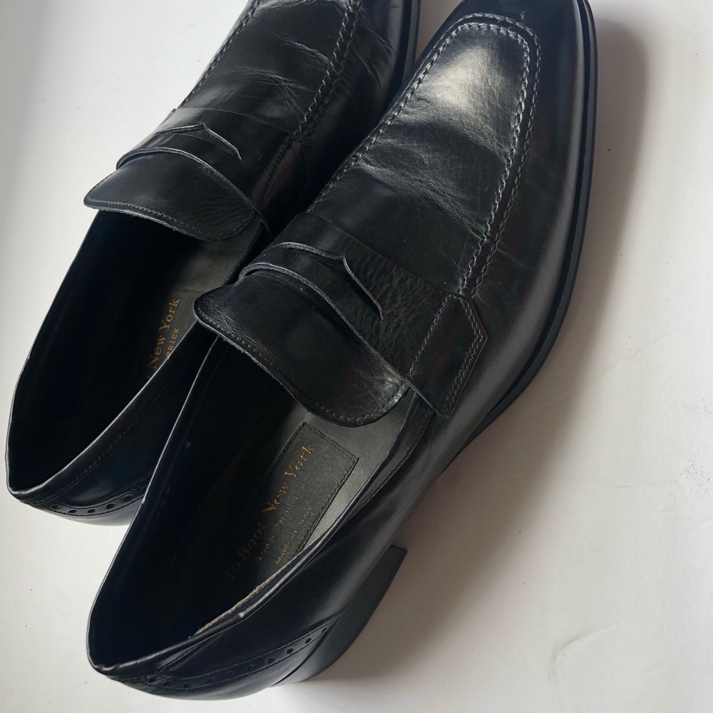 To Boot New York Leather Loafers Size 9